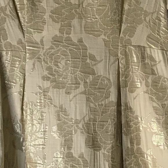 NWT, ABS Allen Schwartz Collection Light Gold & Cream Brocade Dress, Size: 6 - Picture 3 of 7